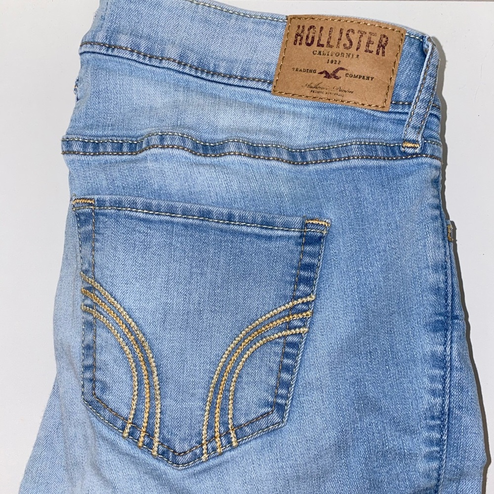 Light wash hollister jeans